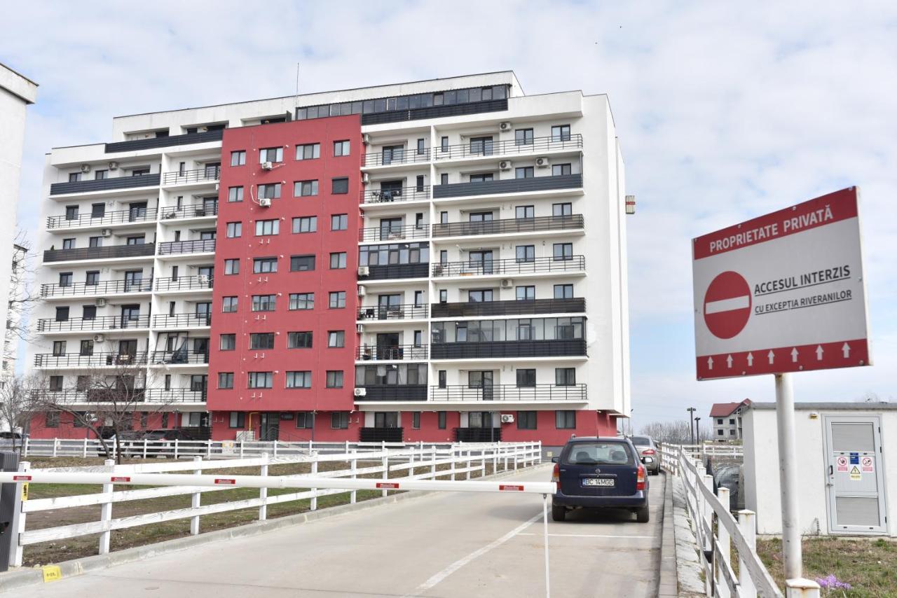 Mall Luxury Apartments Bacău Exteriér fotografie